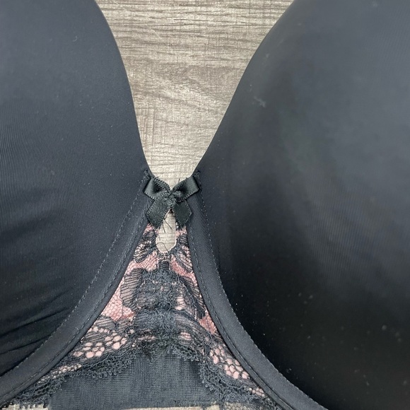Torrid curve black padded underwire lace bra - Picture 3 of 13